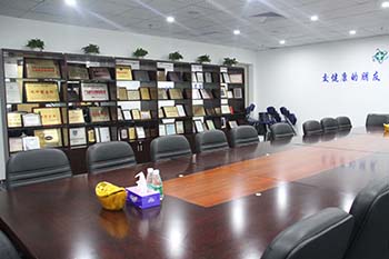 尊龙凯时人生就是搏z6com总部会议室